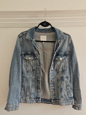 Light Wash Denim Jacket - Classic Jean Jacket - Loose Fit